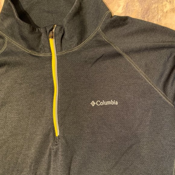 Columbia Shirts | Columbia Gray Light Weight Athletic Running Shirt Omni Shade - Size Large | Color: Black/Gray | Size: L | Ironthread's Closet